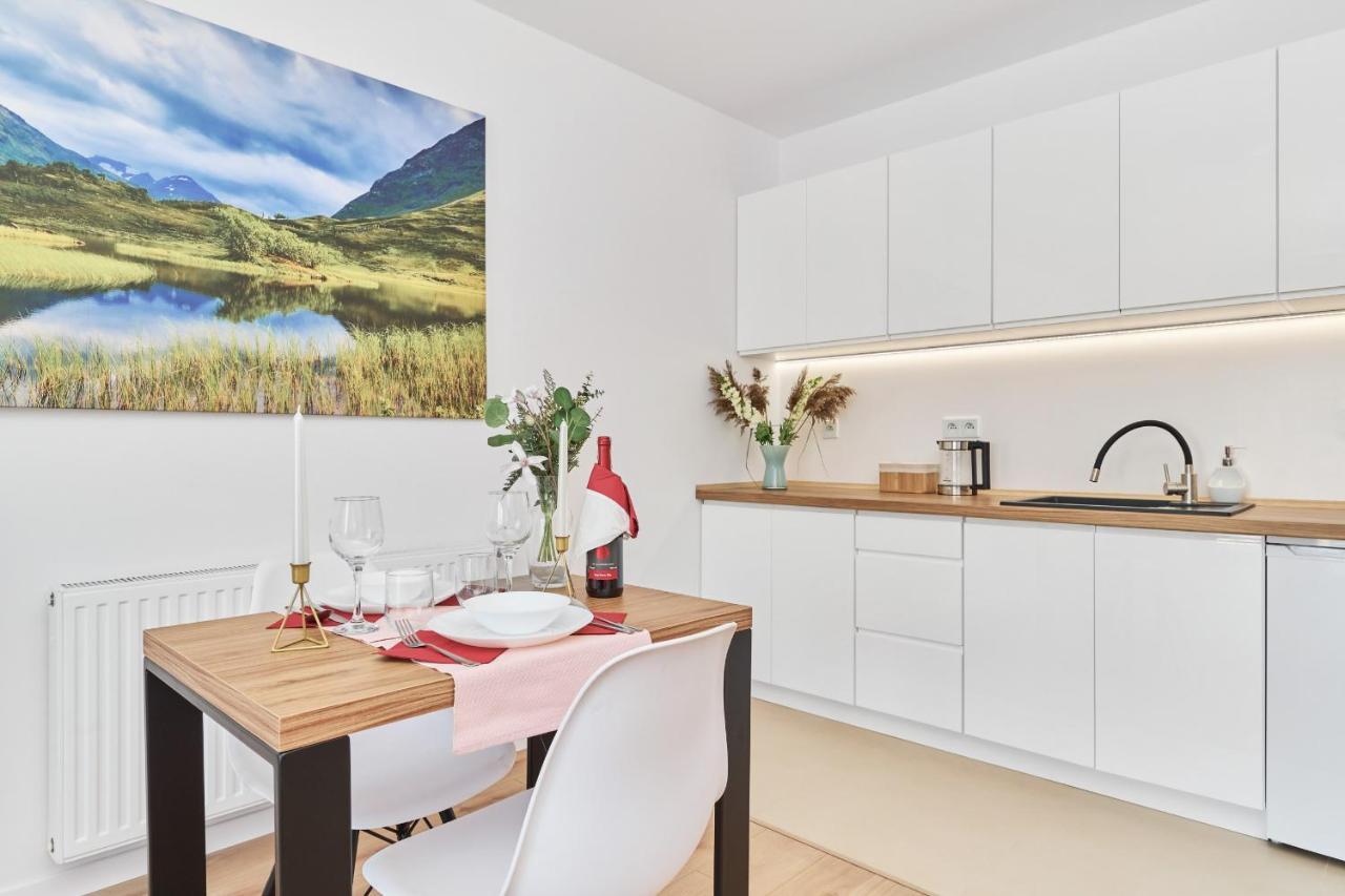 Modern Elegance Apartments Wroclaw With Ac By Noclegi Renters ภายนอก รูปภาพ