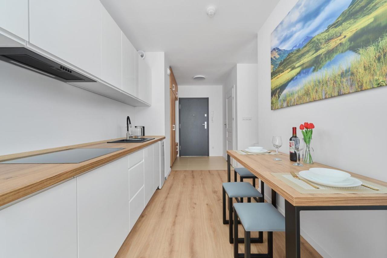 Modern Elegance Apartments Wroclaw With Ac By Noclegi Renters ภายนอก รูปภาพ
